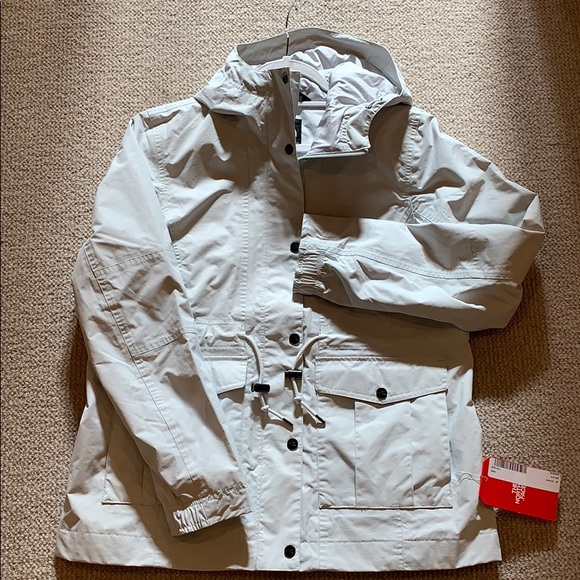 The North Face Womens Zoomie Jacket 